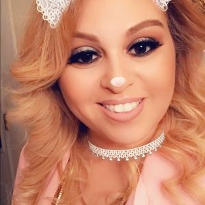 Meet your Posher, Glennis